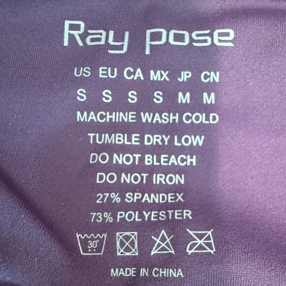 Ray Pose Purple Capri Yoga Pants/Leggings - Small - Picture 6 of 6